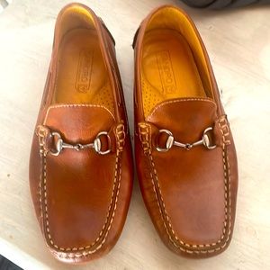 Sandro cognac horsebit driver loafers Men’s 9.5US